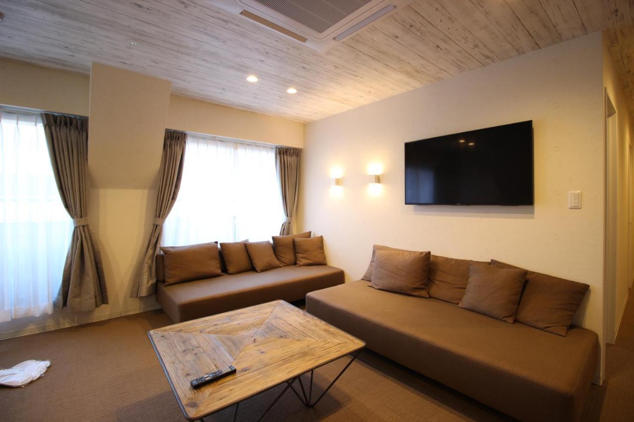 Namba West Saika Apartamento Osaca Exterior foto